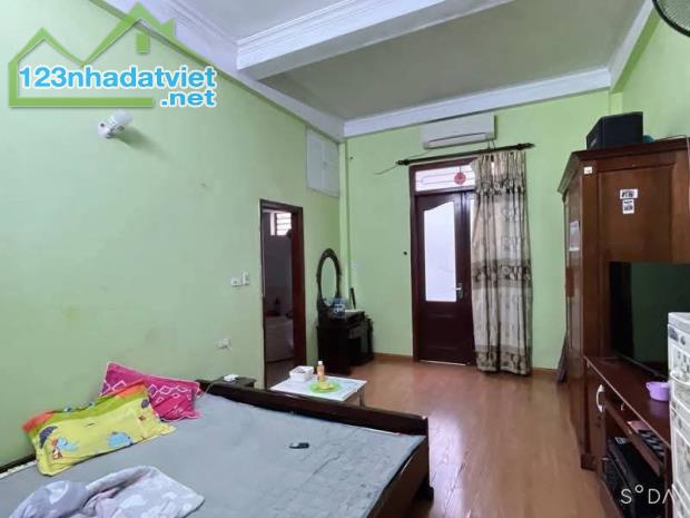 BÁN NHÀ MẶT DÔC TAM ĐA - VỈA HÈ - 1 MẶT NGÕ - 1 MẶT Ô TÔ TRÁNH - KHU VỰC HIẾM NHÀ BÁN - XÂ - 3
