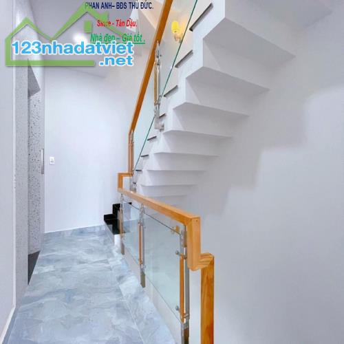 Bán Nhà Phố Lê Văn Thịnh, Q2_ 🔥 Hot Deal _ Hẻm Xe Hơi Sạch Đẹp _ 3 Tầng "Siêu Phẩm" 4 Pn - 1