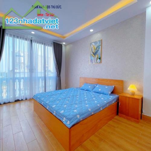 Bán Nhà Phố Lê Văn Thịnh, Q2_ 🔥 Hot Deal _ Hẻm Xe Hơi Sạch Đẹp _ 3 Tầng "Siêu Phẩm" 4 Pn - 5