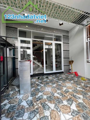 🔥Bán nhà 2 tầng hẻm Lương Định Của ngay chợ Chiều- Vĩnh Ngọc. Giá 2 tỷ 850 triệu - 2
