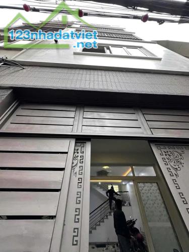 LẠC LONG QUÂN - NHÀ ĐẸP - 2 THOÁNG - NGÕ NÔNG RỘNG - NỘI THẤT SANG XỊN - 50M² NHỈNH 9 TỈ