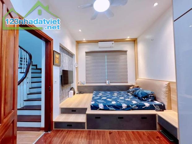 Bán nhà Lê Văn Hiến, 35m2, phân lô, ô tô, nội thất chủ tặng,  nhỉnh 5tỷ. - 3