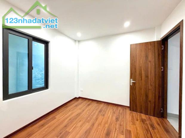 ĐƯỜNG LÁNG - NHÀ ĐẸP - 2 THOÁNG - NGÕ Ô TÔ - KINH DOANH - 55 M² NHỈNH 14 TỈ - 3