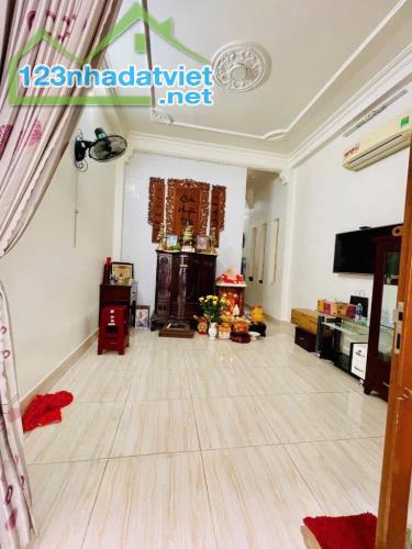 Bán nhà phường 15 Tân Bình, diện tích 4x13m nhỉnh 4 tỷ - 1