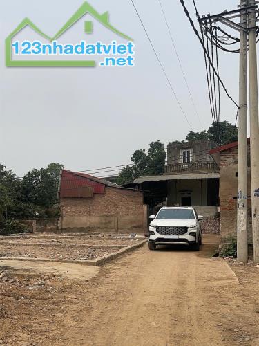 Bán lô đất thổ cư đẹp tại xã Đỗ Động, Thanh Oai – ô tô đỗ cửa, giá chỉ 2.07 tỷ