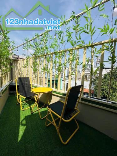 NHÀ ĐẸP 3 TẦNG 48M2 - KẾ BÊN KHU BÀU CÁT - HẺM THẲNG, CÁCH MẶT TIỀN VÀI BƯỚC CHÂN - KHU D - 3