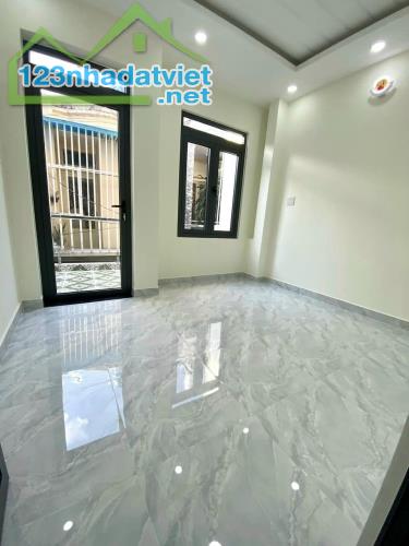 BÁN GẤP NHÀ, HẺM XE HƠI, NGUYỄN PHÚC CHU, TÂN BÌNH, 4X11M, 4 TẦNG, GIÁ 5.7 TỶ - 1