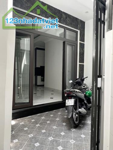 BÁN NHÀ PHỐ VỌNG, 10M RA MẶT PHỐ, THANG MÁY, DT 36M2, 8.9 TỶ - 1