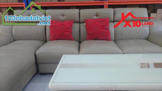 Bán nhà 3 tầng 268m2 Chợ Trại Bò Long Bình TP Biên Hòa có 6,3 tỷ - 2
