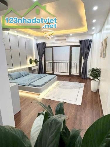 BÁN GẤP TRONG TUẦN – NHÀ 5 TẦNG LÔ GÓC NGỌC THỤY – 36.8M² – 6.79TỶ – GẦN ĐƯỜNG 40M – KĐT - 2