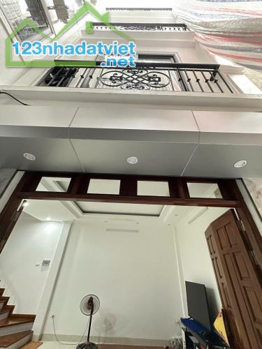BÁN NHÀ LÊ THANH NGHỊ, GẦN BÁCH KINH XÂY, BỆNH VIỆN BẠCH MAI, DT 32M2. 8,1 TỶ
