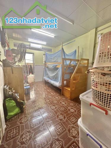 QUẬN 10 HẺM XE HƠI - 1 CĂN RA MẶT TIỀN - NGAY 3 THÁNG 2 - NGUYỄN LÂM  - 40M2 - 2 TẦNG ĐÚC - 4