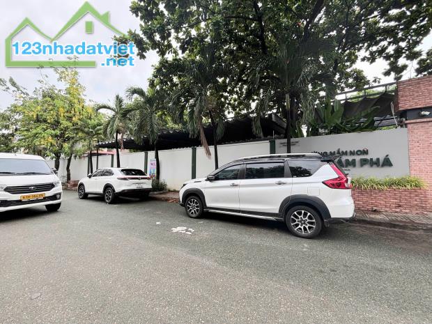 150m2 Bán Gấp Biệt Thự Phố ngang 8m Khu bàn cờ sát công viên xanh Lê Đức Thọ Gò Vấp 17TTL