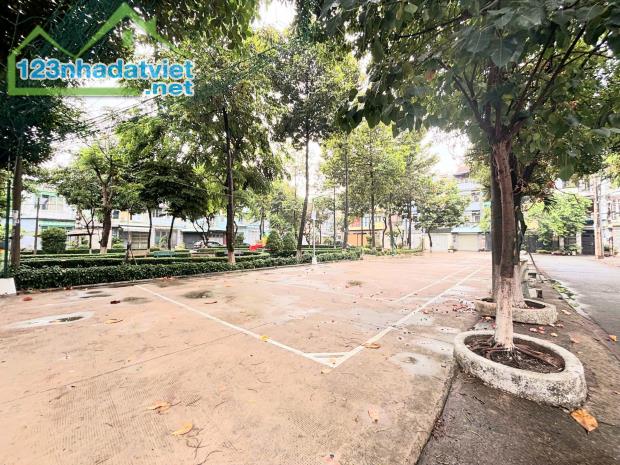 150m2 Bán Gấp Biệt Thự Phố ngang 8m Khu bàn cờ sát công viên xanh Lê Đức Thọ Gò Vấp 17TTL - 2