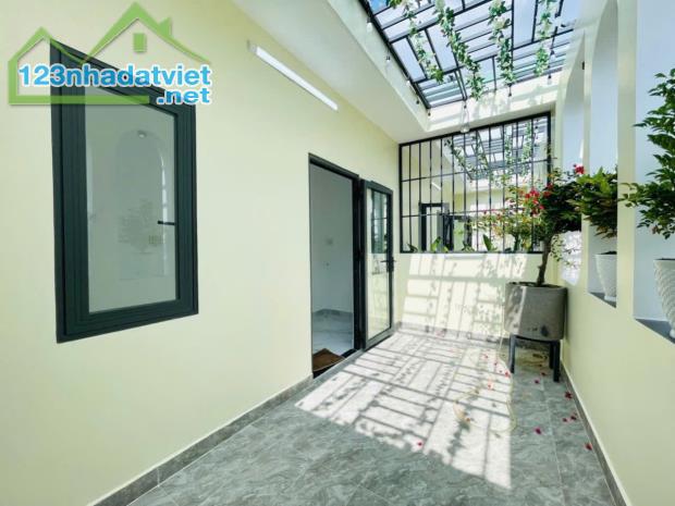 Bán nhà hẻm 4m Thống Nhất, P11, GV, 5,3 x 11, 3 tầng, giá: 6.15 tỷ TL - 4