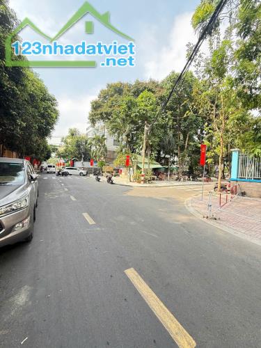CĂN NHÀ MẶT PHỐ LÊ SAO - PHÚ THẠNH - TÂN PHÚ: 4.1x19m ,75M2, 2 TẦNG, 3PN, GIÁ 9.2 TỶ TL - 2