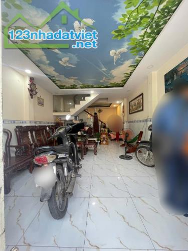 Bán nhà HXH Lê Đình Cẩn, khu Tên Lửa, Bình Tân, 49m2 - 4x12 - 2 tầng, chỉ hơn 3 tỷ - 1