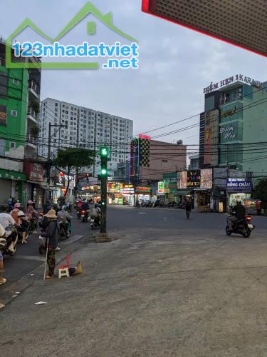 Bán nhà MTKD Bình Long 4x27m.  Nhà 1 lầu ok. Giá 14.8 Tỷ, Tân Phú, Khu kinh doanh xầm uất. - 1