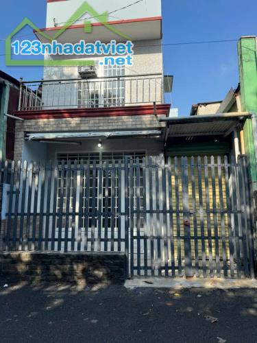 Nhà sổ riêng hoàn công 1 lầu 1 trệt 2.6 tỷ/81 m2, đường ô tô - 5