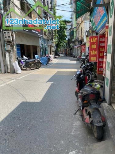 BÁN NHÀ THỤY PHƯƠNG 5 TẦNG - FULL NỘI THẤT - THANG MÁY - Ô TÔ TRÁNH - GARA - Giá 7.x tỷ - 3