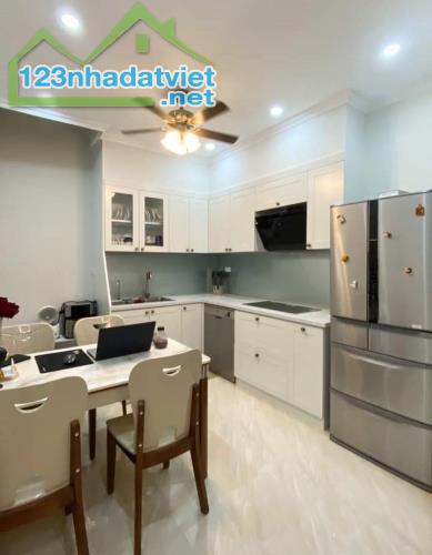 Bán Nhà Nguyễn Văn Linh, Phường Phúc Đồng, Long Biên 45m2, 5T, giá 6,7 tỷ (ô tô cách 25m) - 1