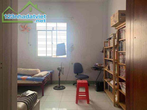 Q7 Nhà Đẹp – 4PN, 5WC – Hẻm Ba Gác Thông – Không Quy Hoạch – Công Chứng Ngay! - 2