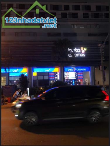 Bán Nhà Biệt Thự 8x20m Xô Viết Nghệ Tĩnh, P.25,Bình Thạnh,Hẻm 8m, ara Ôtô,Sân Vườn,26 tỷ - 2