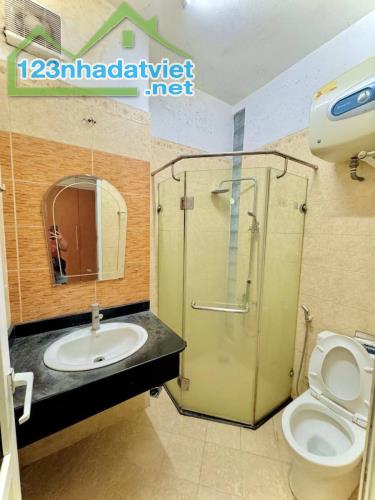BÁN NHÀ NGUYỄN THÁI HỌC, BA ĐÌNH, NHÀ DÂN XÂY CHẮC CHẮN, Ô TÔ 5 TẠ VẠO TẬN CỬA, - 3