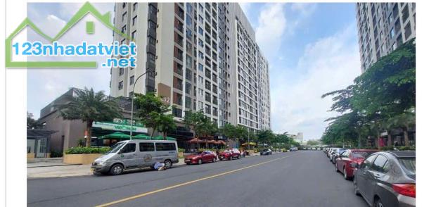 CĂN HỘ PICITY HIGH PARK 80M2 3PN SIÊU TIỆN ÍCH CHỈ HƠN 3 TỶ

✅Diện tích 80m2 
✅Công năng