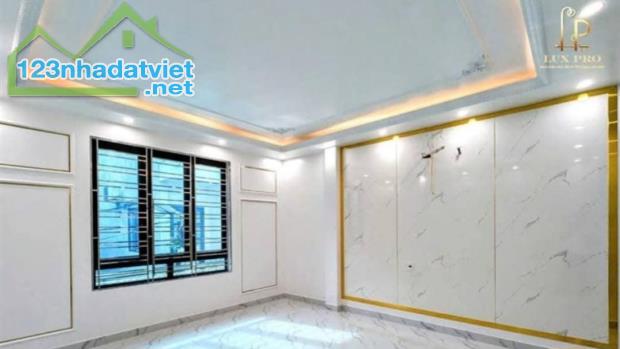 Bán nhà Trần Nguyên Hãn, An Dương, Lê Chân, Hải Phòng. 3 tầng, 64m2, 4,15 tỷ. Ngang 4,7m, - 2