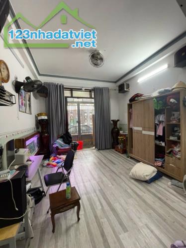 Bán gấp nhà đẹp ở ngay Bình Đông, hẻm 6m, 44m2, dòng tiền 200tr/năm, SHR, chỉ 5.7 tỷ. - 3