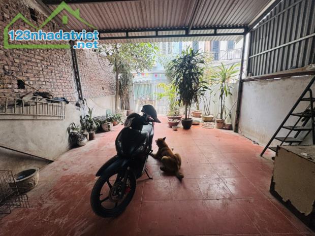 Bán nhà Đại Cát, Liên Mạc, Bắc Từ Liêm, 99 m2, 3 tầng, mặt tiền 5 m, giá 10.5 tỷ - 1