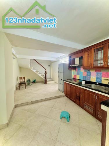 MẶT NGÕ-DÂN XÂY-5 TẠ ĐỖ CỬA-15M RA PHỐ-41M 5T 16xTỶ-TIỆN ÍCH-NGUYỄN THÁI HỌC BA ĐÌNH - 4