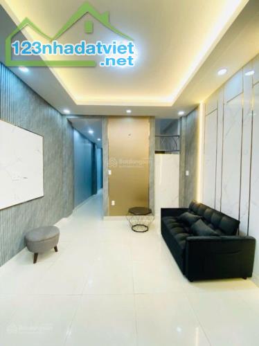BÁN NHÀ NGUYỄN THỊ TẦN-DẠ NAM QUẬN 8 , 52m2, 4 PN , GIÁ 5 TỶ TL.
