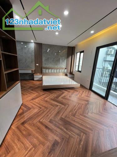 SIÊU PHẨM TÔN ĐỨC THẮNG– ĐỐNG ĐA– 7 TẦNG THANG MÁY– MẶT TIỀN KHỦNG– FULL NỘI THẤT– 13.4 TỶ - 2