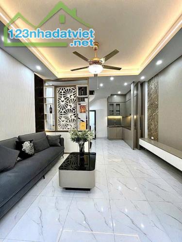 Bán nhà Hồ Tùng Mậu Lô góc gần phố 6 tầng DT 45m giá 9 tỷ - 1
