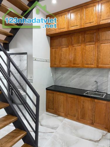 2 tầng, 4 x 12, giá 4. X tỷ, hẻm 🚘 cách 10m - 3