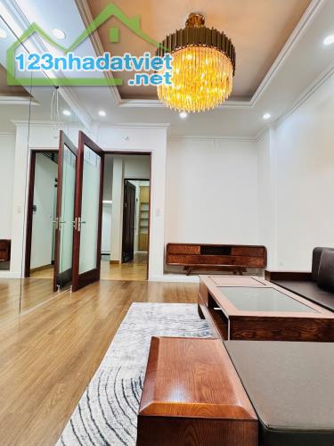 Doãn Kế Thiện, Cầu Giấy - Phân Lô, Gara, 74m2 x 5 Tầng, MT 4m, Giá 14 Tỷ LH: 0888758369 - 3