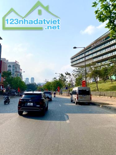 NHỈNH 9 T.Ỷ CÓ NGAY 🏡 - HÀNG XÓM MARIOT 55M2 -  VÀI BƯỚC RA ÔTÔ- FULL NỘI THẤT XỊN