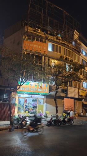 BÁN NHÀ MẶT PHỐ VÕ CHÍ CÔNG – 49M², 5 TẦNG, MẶT TIỀN 7.8M, SỔ ĐỎ CHÍNH CHỦ - 4