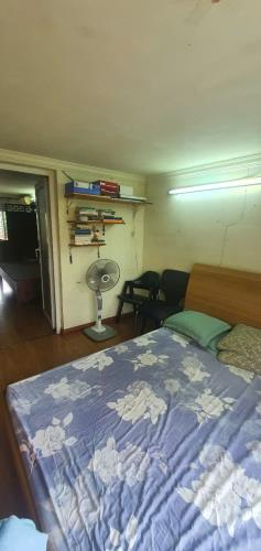 Bán căn hộ tập thể phố Giảng Võ, Ba Đình, nhà đẹp, ô tô đỗ chân tòa nhà, 10m ra mặt phố