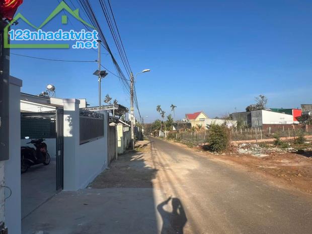 CẦN BÁN DÃY PHÒNG TRỌ ĐANG CHO THUÊ,GIÁ CHỈ 750 TRIỆU,118m2 - 4