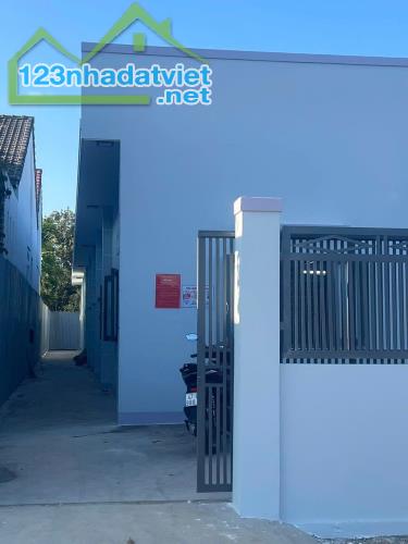 CẦN BÁN DÃY PHÒNG TRỌ ĐANG CHO THUÊ,GIÁ CHỈ 750 TRIỆU,118m2 - 3