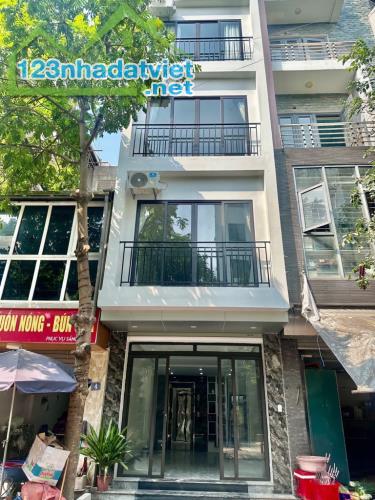 Cần bán nhà Văn La. Hà Đông  35m