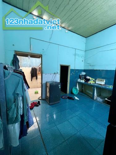Gấp Bán nhà gần chợ Bình Thành hẻm 6m thông xe hơi vào nhà 87m2- 3tỷ 6 - 3