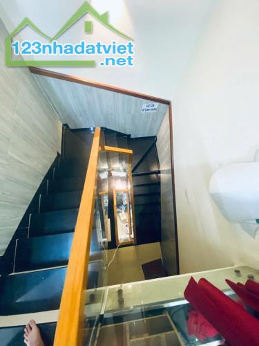 Siêu Phẩm Liên Khu 4-5 gần chợ Bình Thành hẻm 7m thông 68m2,4Tầng Nhỉnh 5 tỷ - 2