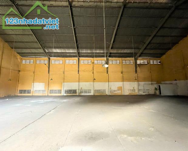 Chợ hóc môn với kho xưởng 805m2 - 1