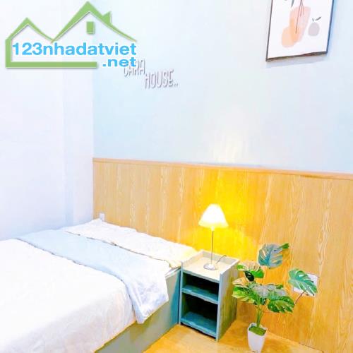 Bán nhà QUẬN 3, hẻm 4 ô tô chạy Lê Văn Sỹ, Diện tích vuông vức, Giá 12.9 tỷ - 1