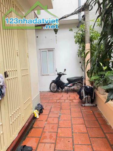 Bán nhà Ngọc Thuỵ Long Biên - 4.99 tỷ - 31m - 4 tầng dân xây - Vài bước ra phố - 1