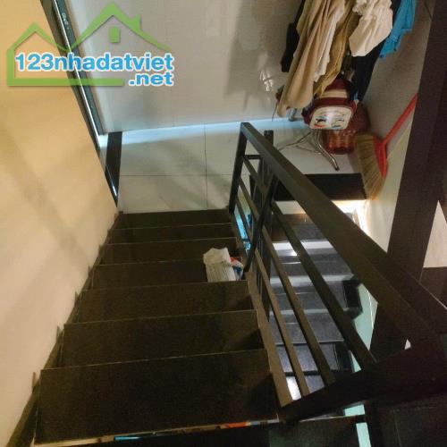 CHÍNH CHỦ CẦN BÁN GẤP – NHÀ 3 LẦU GIÁ CHỈ 3 TỶ – HẺM XE HƠI ÂU CƠ – KHÔNG MUA PHÍ CẢ ĐỜI! - 2